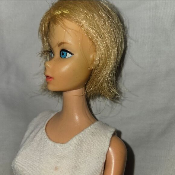 Vintage 1966  Barbie Doll with outfit. - Picture 14 of 16